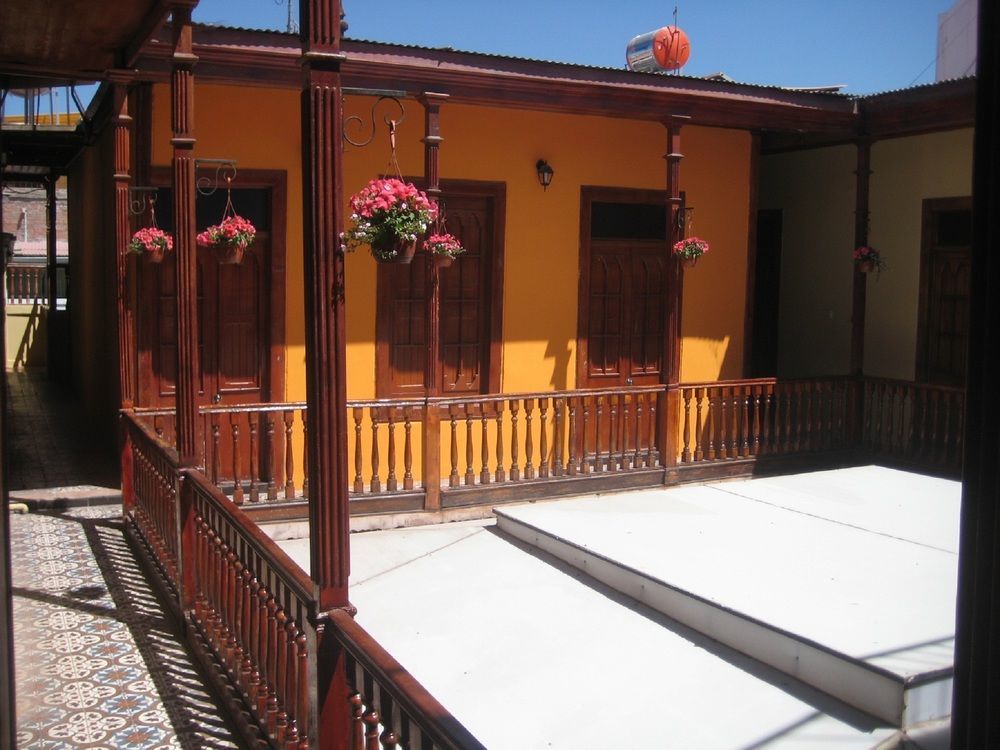 Mango Hostel B&B Arequipa Buitenkant foto